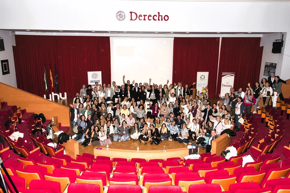 Foto de familia del III Congreso, Universidad de Huelva 2024
